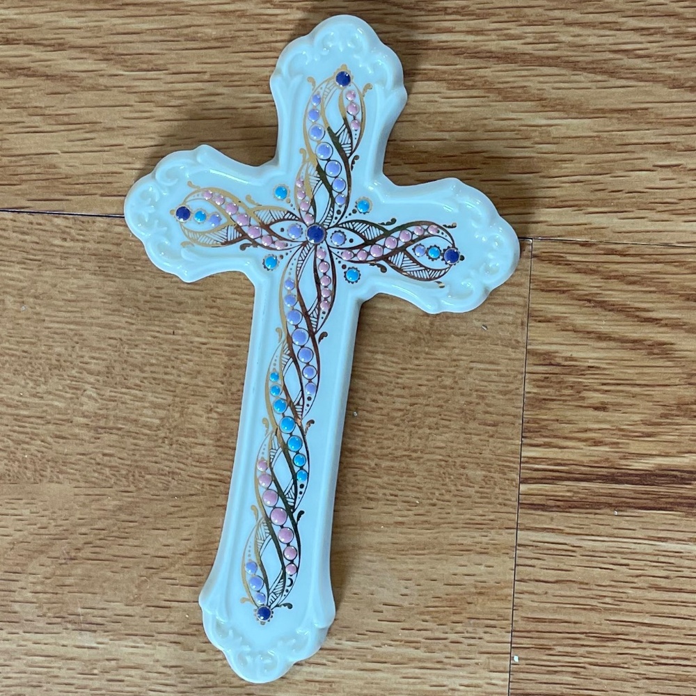 Vintage gold leaf enamel porcelain cross